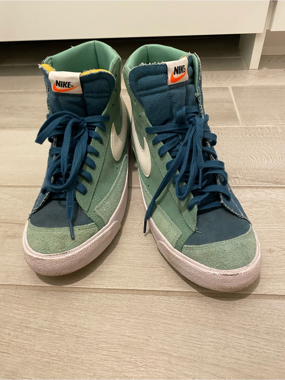 Nike Blazer Mid '77 Vintage High Top Sneakers Healing Jade